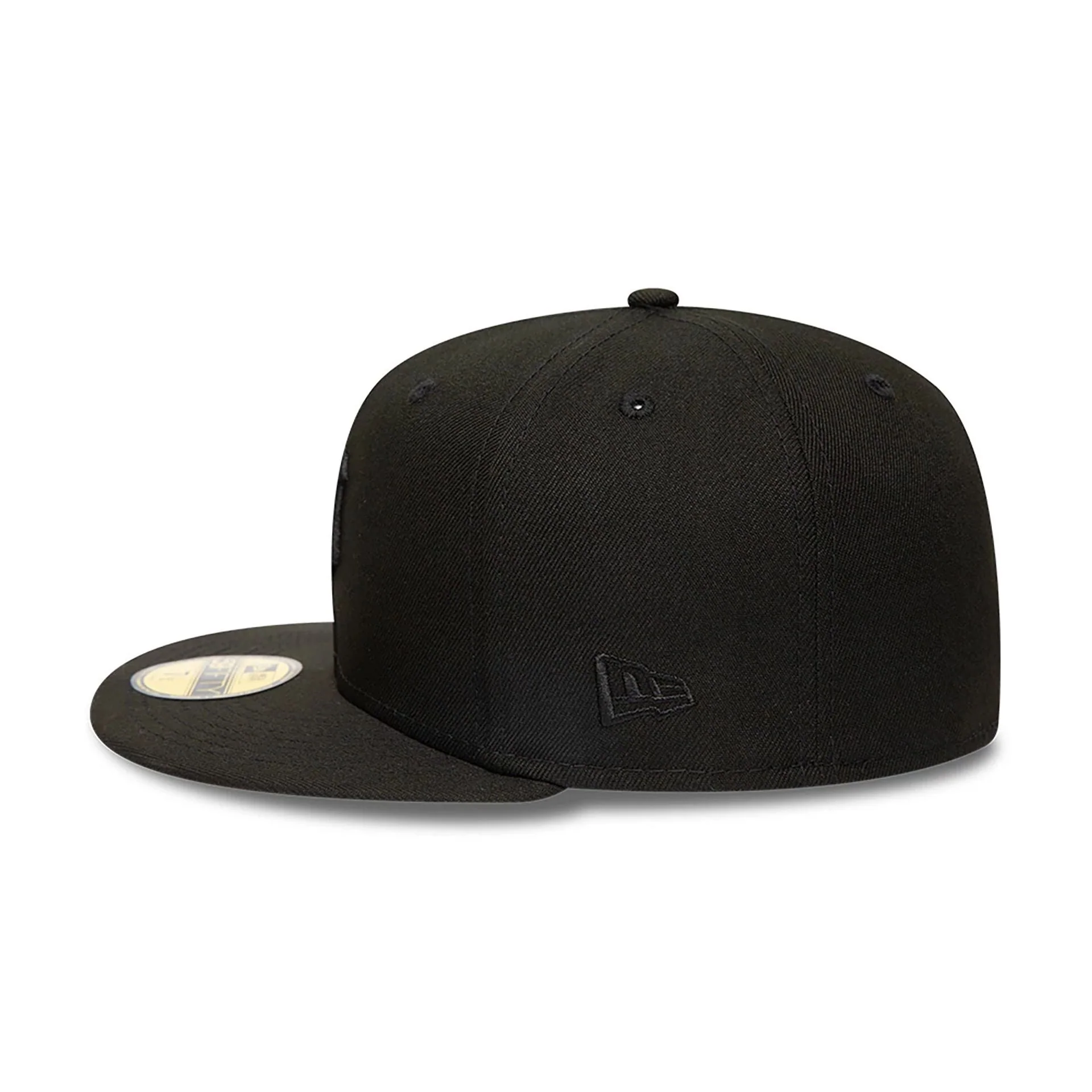 Detroit Tigers MLB Black on Black 59FIFTY Fitted Cap - Image 4